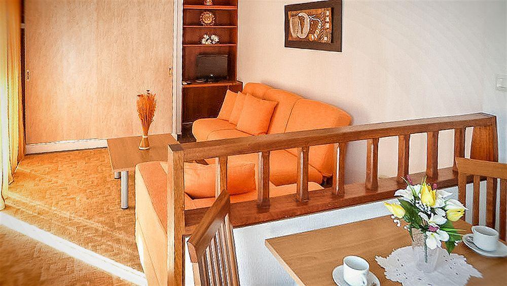 Zina Hotel Apartments Афины Экстерьер фото