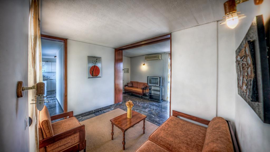 Zina Hotel Apartments Афины Экстерьер фото