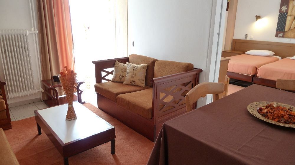 Zina Hotel Apartments Афины Экстерьер фото