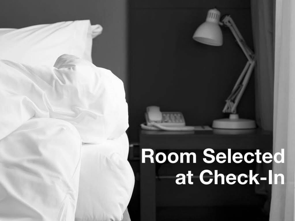 Zina Hotel Apartments Афины Экстерьер фото