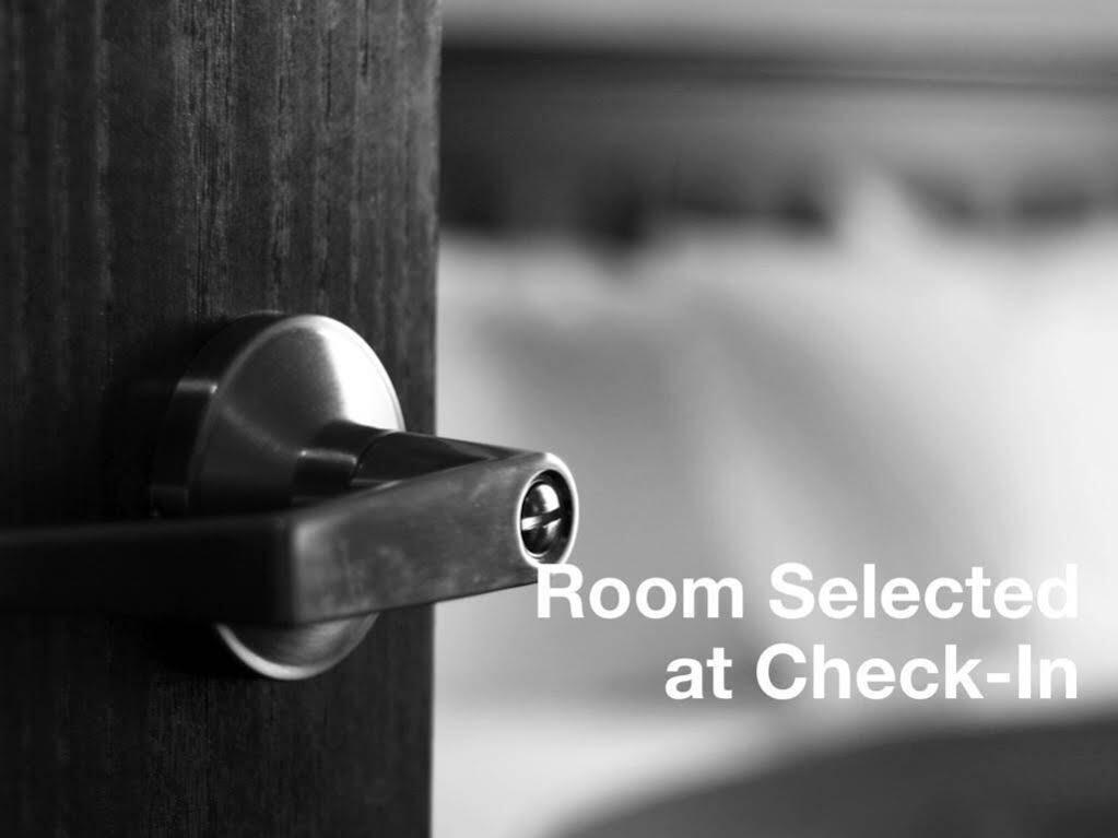 Zina Hotel Apartments Афины Экстерьер фото